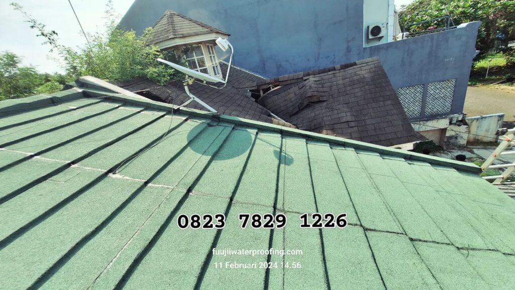 Hasil akhir pemasangan karpet genteng anti bocor di kawasan Grand Wisata Bekasi